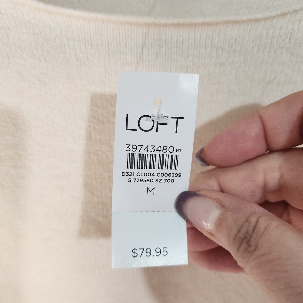 LOFT Versa cream cropped crewneck sweater, Size Medium - Picture 3 of 7